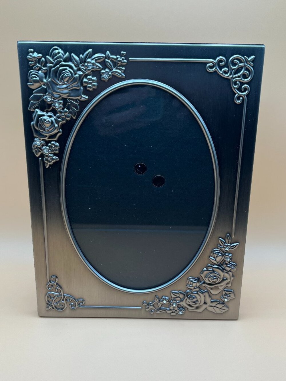 Pinnacle 5x7 Oval Picture Frame Metal Brushed Silver Rose Embossed Rhinestones